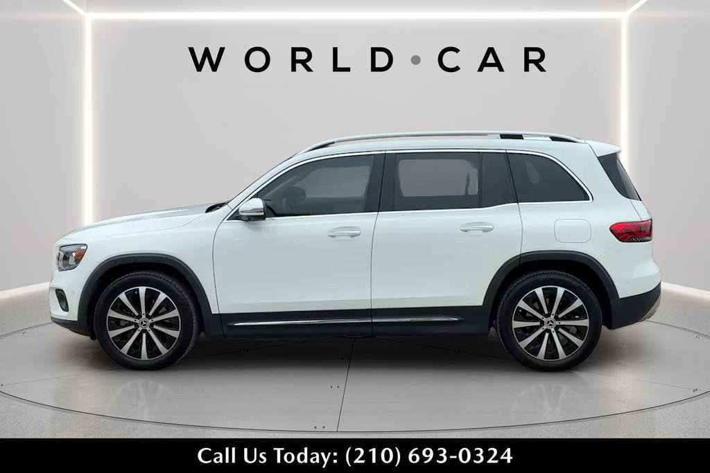 Used 2023 Mercedes-Benz GLB 250 image 4