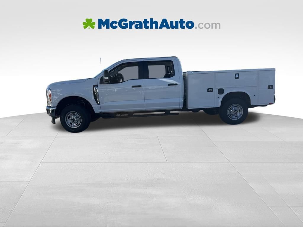 New 2026 Ford F250 XL w/ XL Chrome Package image 6