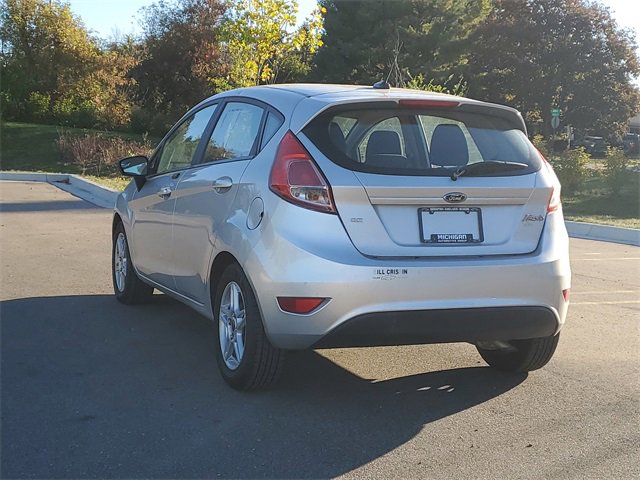 Used 2017 Ford Fiesta SE image 3