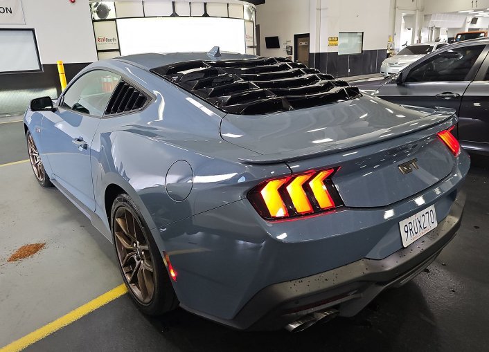 Used 2024 Ford Mustang GT Premium RWD image 3