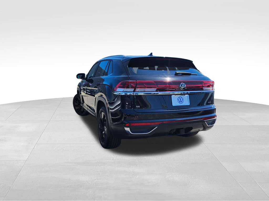 Certified 2024 Volkswagen Atlas Cross Sport SE AWD/4WD image 4