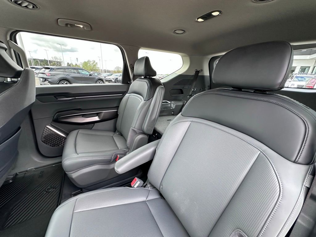 New 2026 Kia EV9 Light RWD image 25