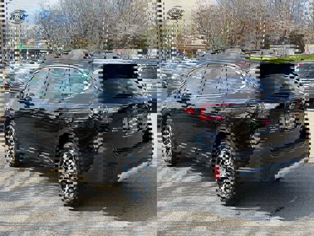 Used 2022 Subaru Outback Limited image 10