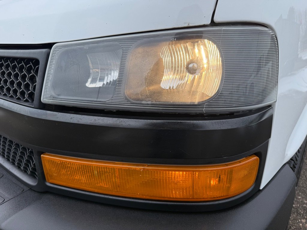 Used 2021 Chevrolet Express 2500 w/ Driver Convenience Package image 40