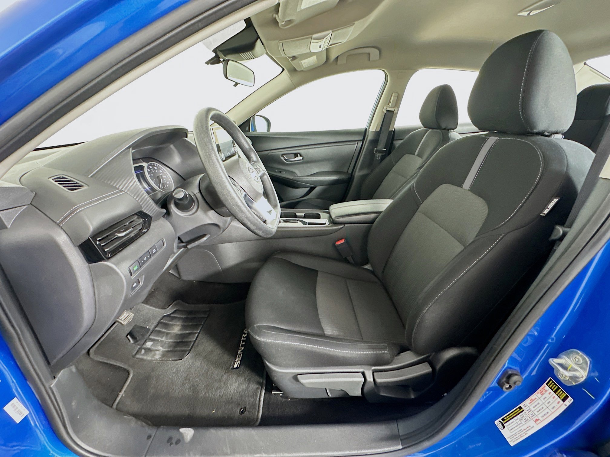 Used 2024 Nissan Sentra SV image 13