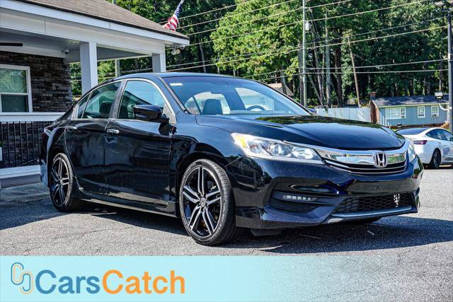 Used 2017 Honda Accord Sport image 10