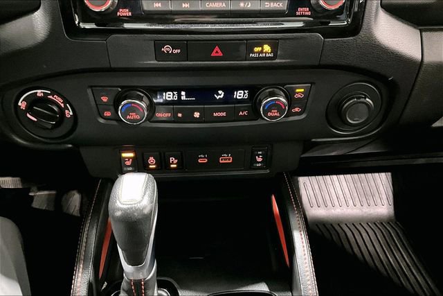 Used 2023 Nissan Frontier PRO-4X image 16