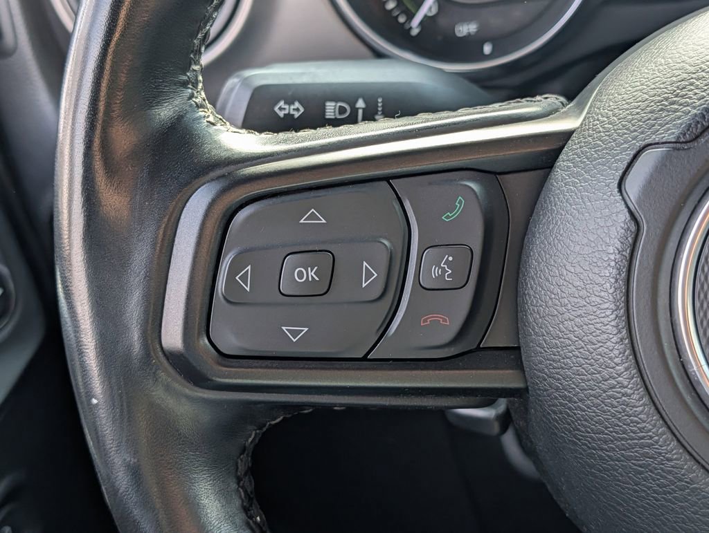 Used 2023 Jeep Wrangler Unlimited w/ Cold Weather Group image 29