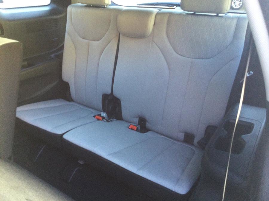 Used 2021 Hyundai Palisade SE image 17