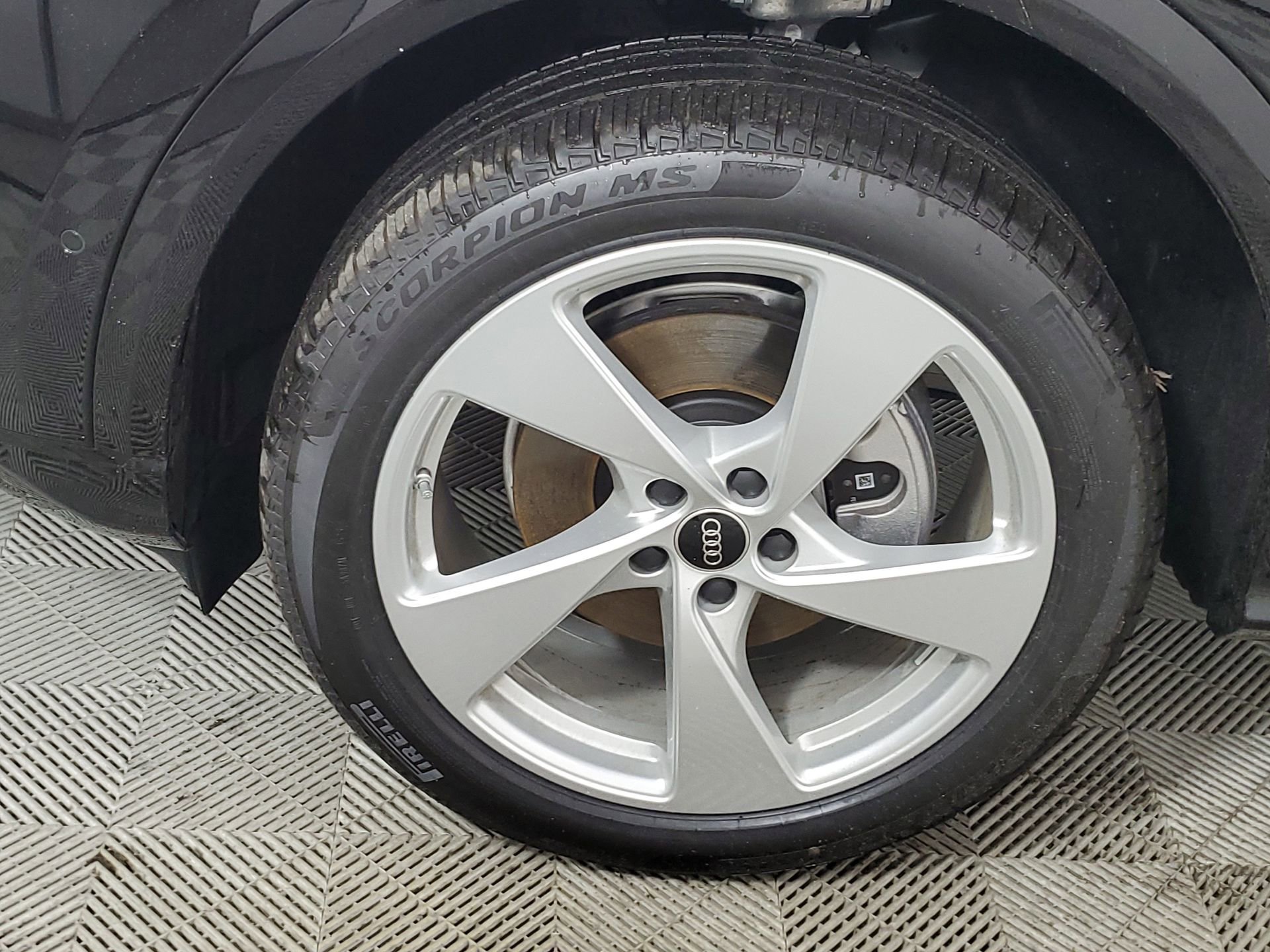 New 2025 Audi Q5 Premium Plus image 15