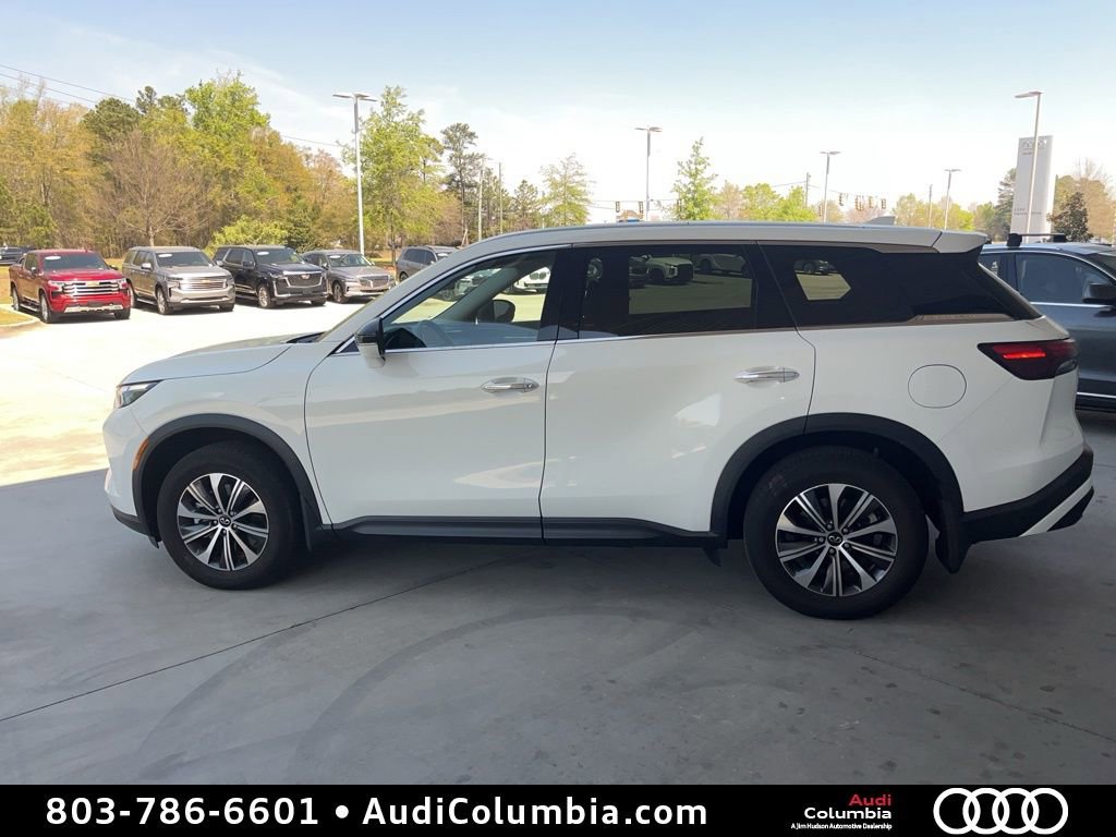 Used 2024 INFINITI QX60 Pure image 3