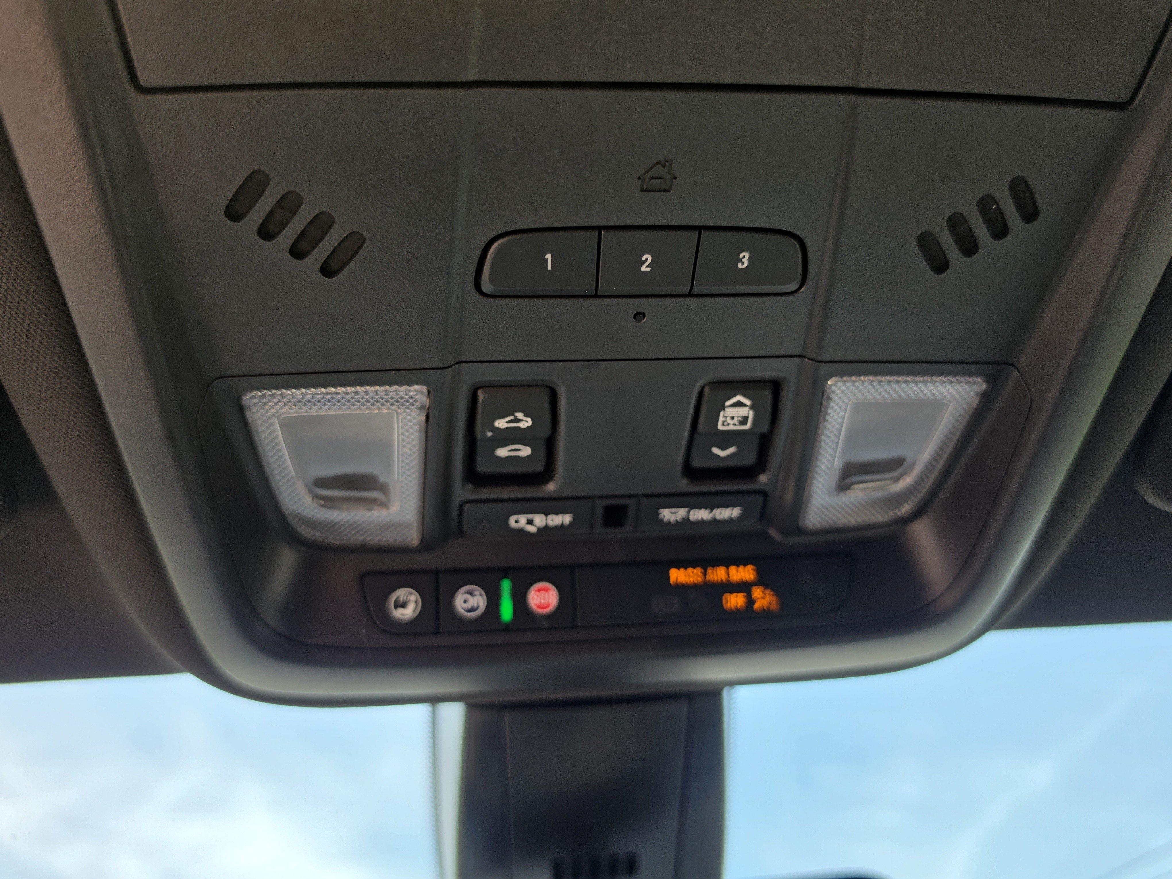 Used 2024 Cadillac XT6 Luxury w/ LPO, Floor Liner Package AWD/4WD image 34