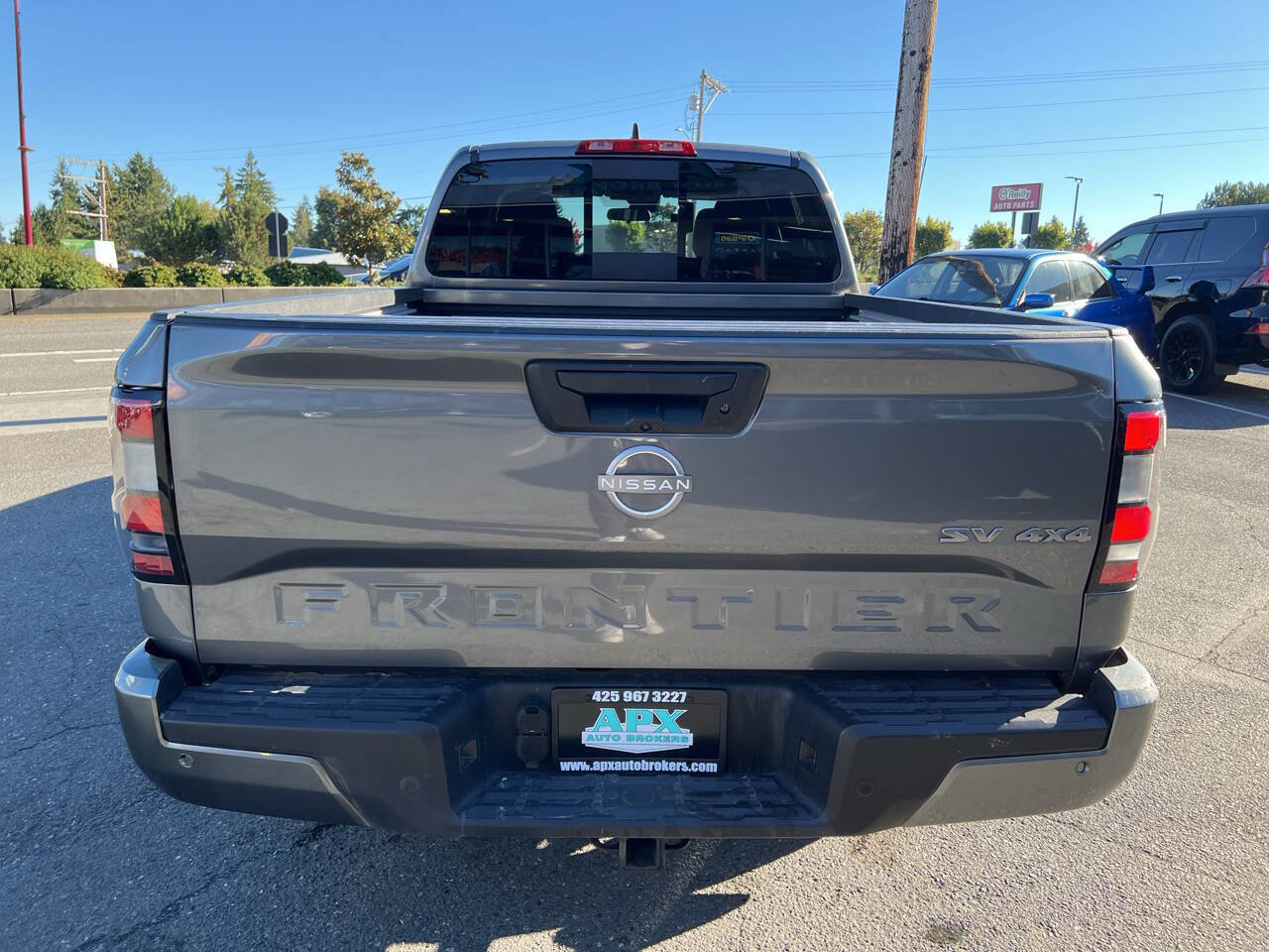 Used 2023 Nissan Frontier SV w/ Technology Package image 6