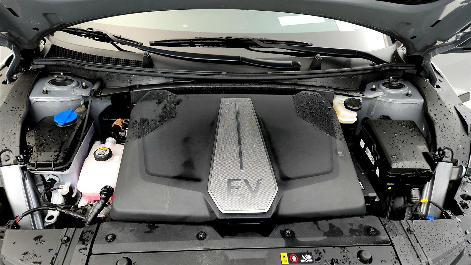 Used 2022 Kia EV6 GT-Line w/ First Edition Package image 27