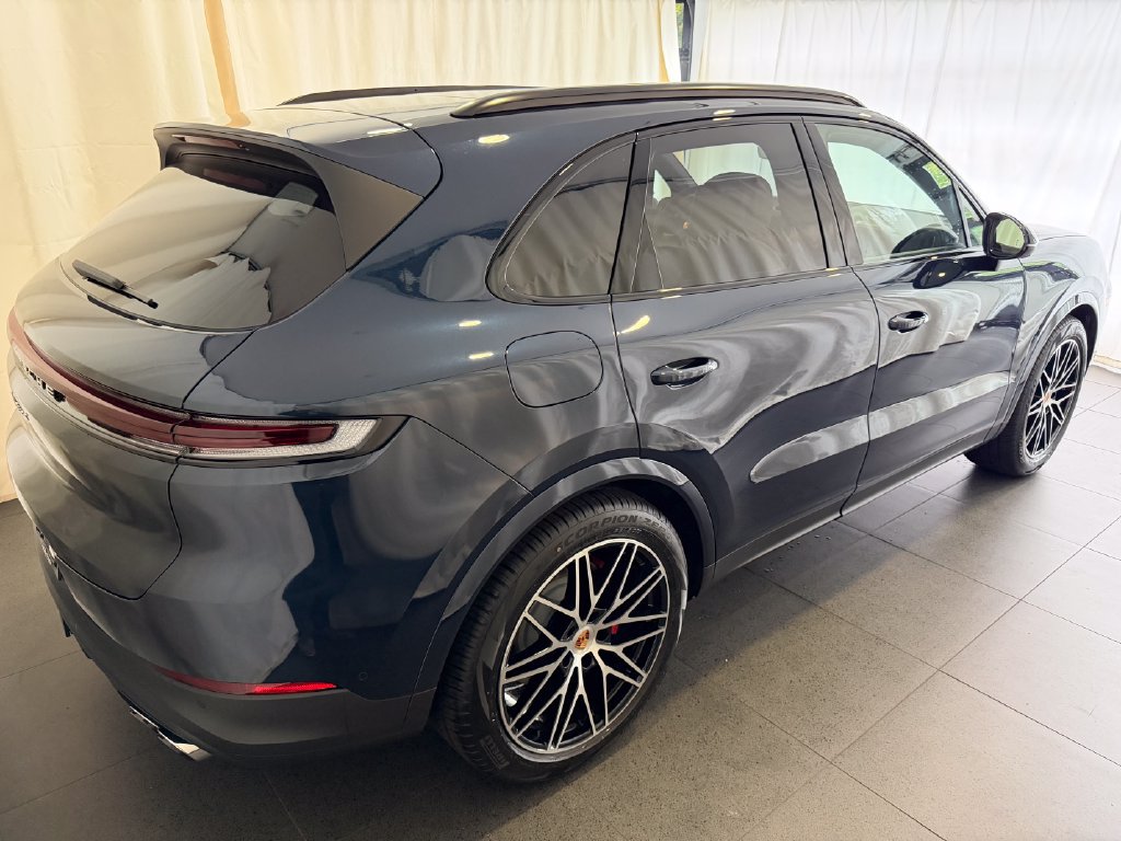 New 2026 Porsche Cayenne S AWD/4WD image 9