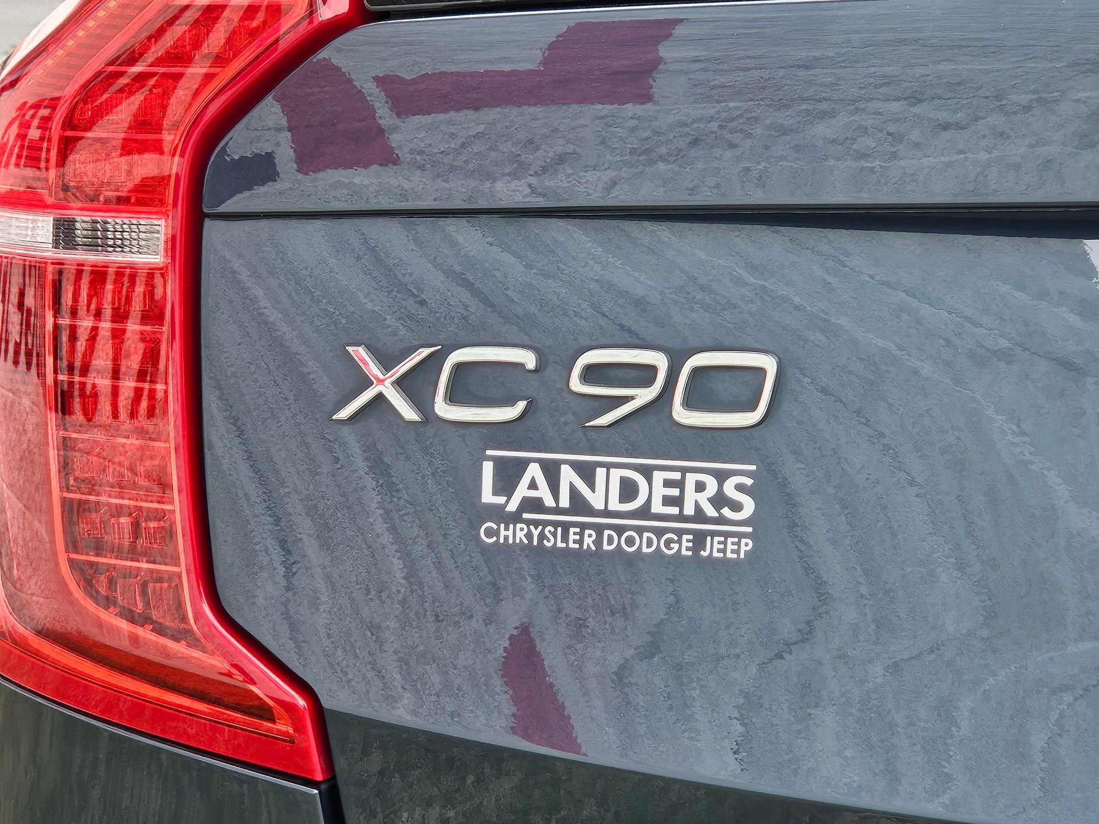 Used 2021 Volvo XC90 T5 Momentum w/ Climate Package image 31