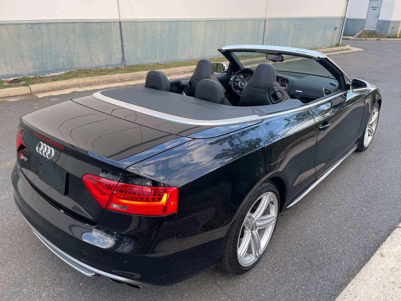 Used 2013 Audi S5 Premium Plus w/ Audi MMI Navigation Plus Pkg image 4