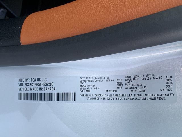 New 2026 Chrysler Pacifica Pinnacle