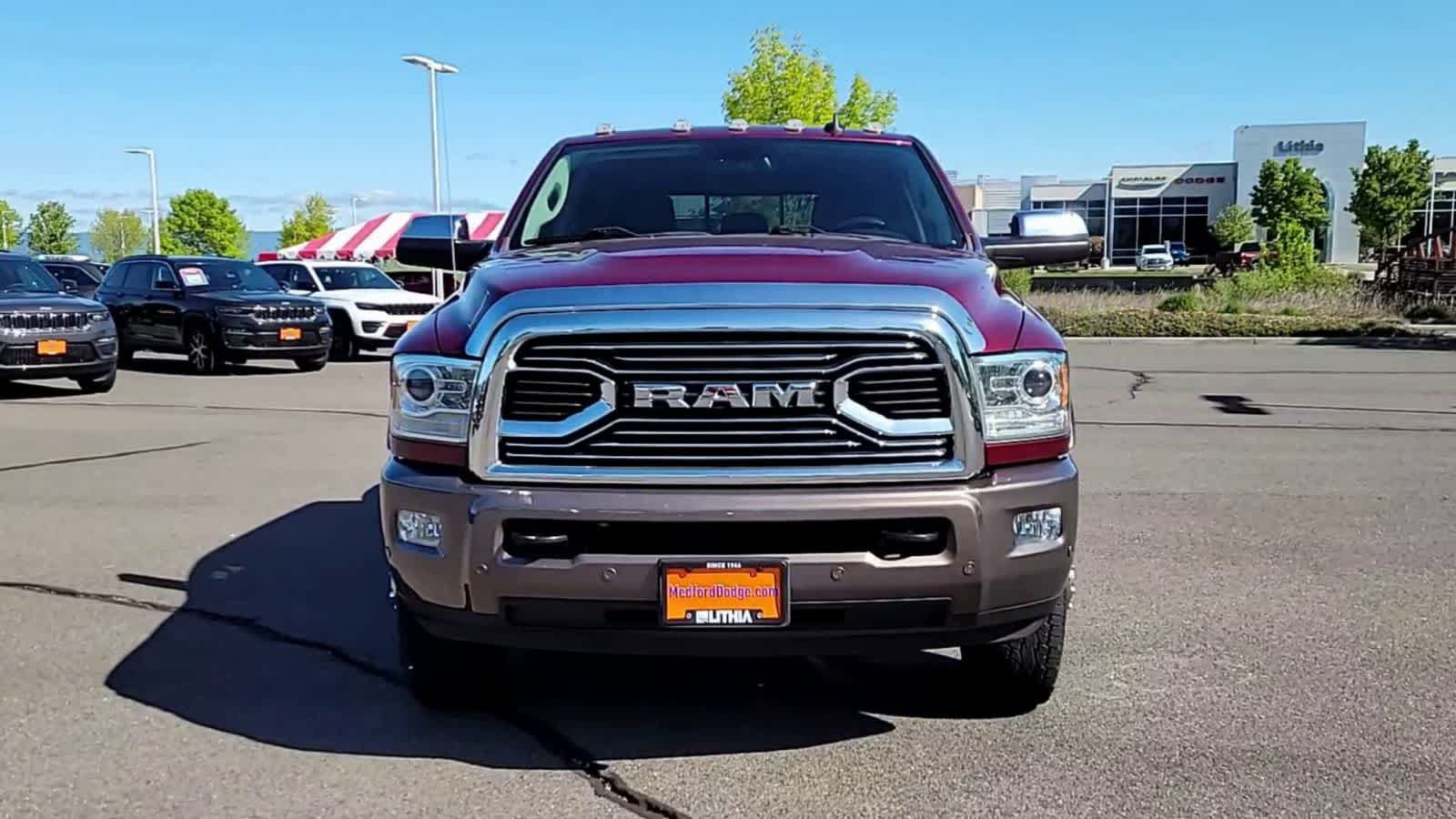 Used 2018 RAM 3500 Laramie Longhorn w/ Convenience Group AWD/4WD image 3