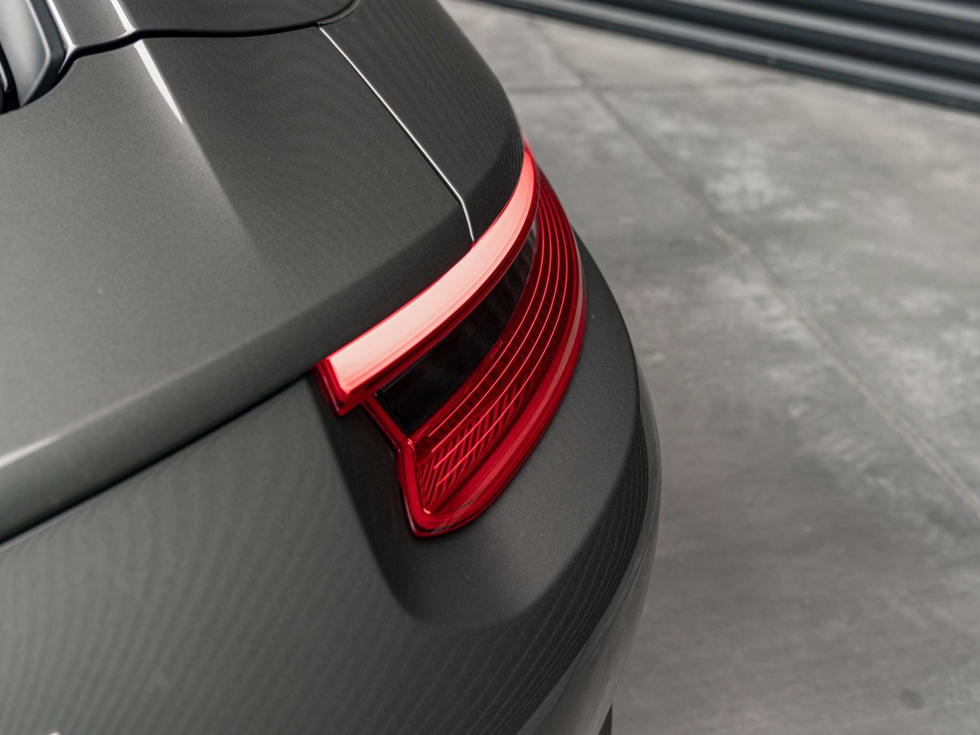 Certified 2018 Porsche 911 Carrera RWD image 30