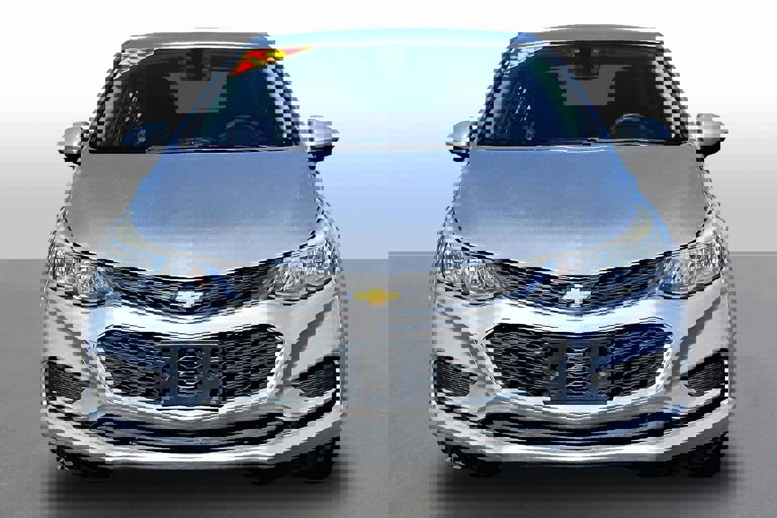 Used 2018 Chevrolet Cruze LS image 3