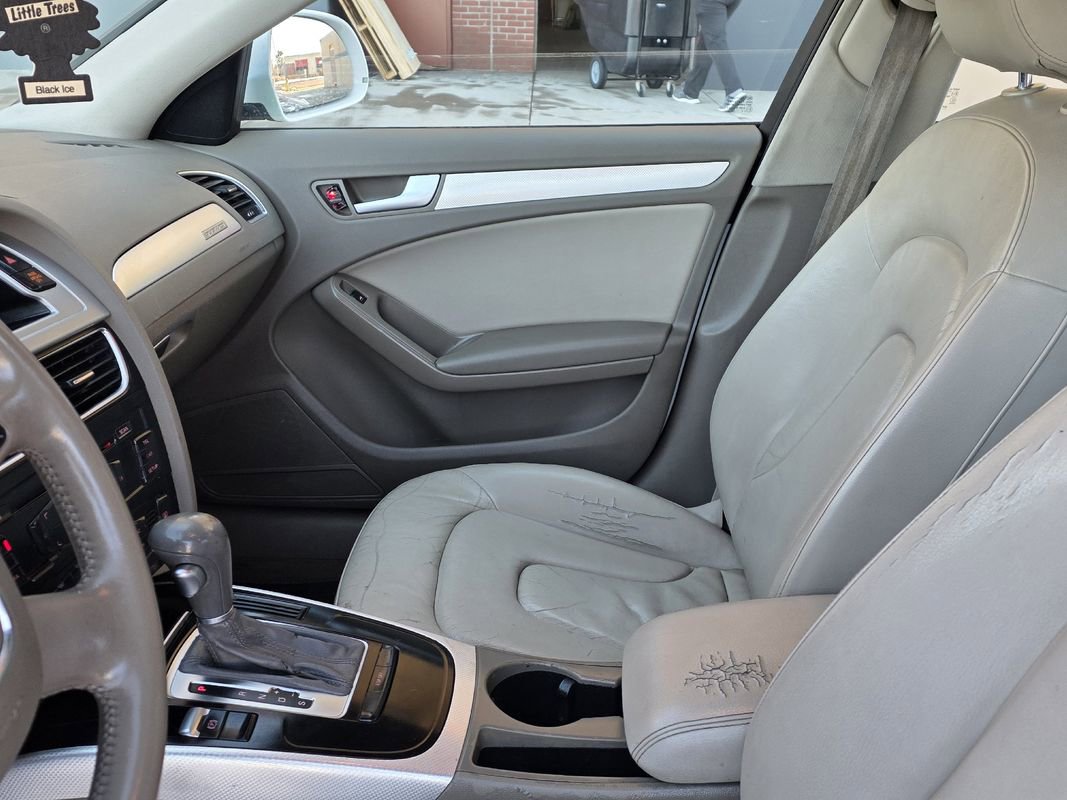 Used 2009 Audi A4 2.0T Premium image 11