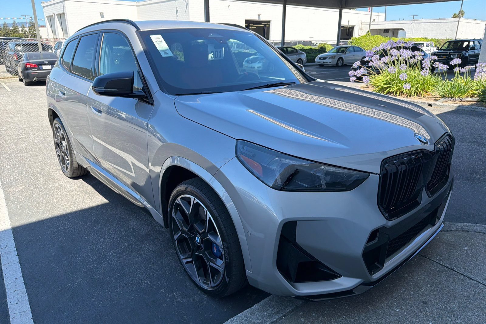 Used 2025 BMW X1 M35i w/ Shadowloine Package AWD/4WD image 2