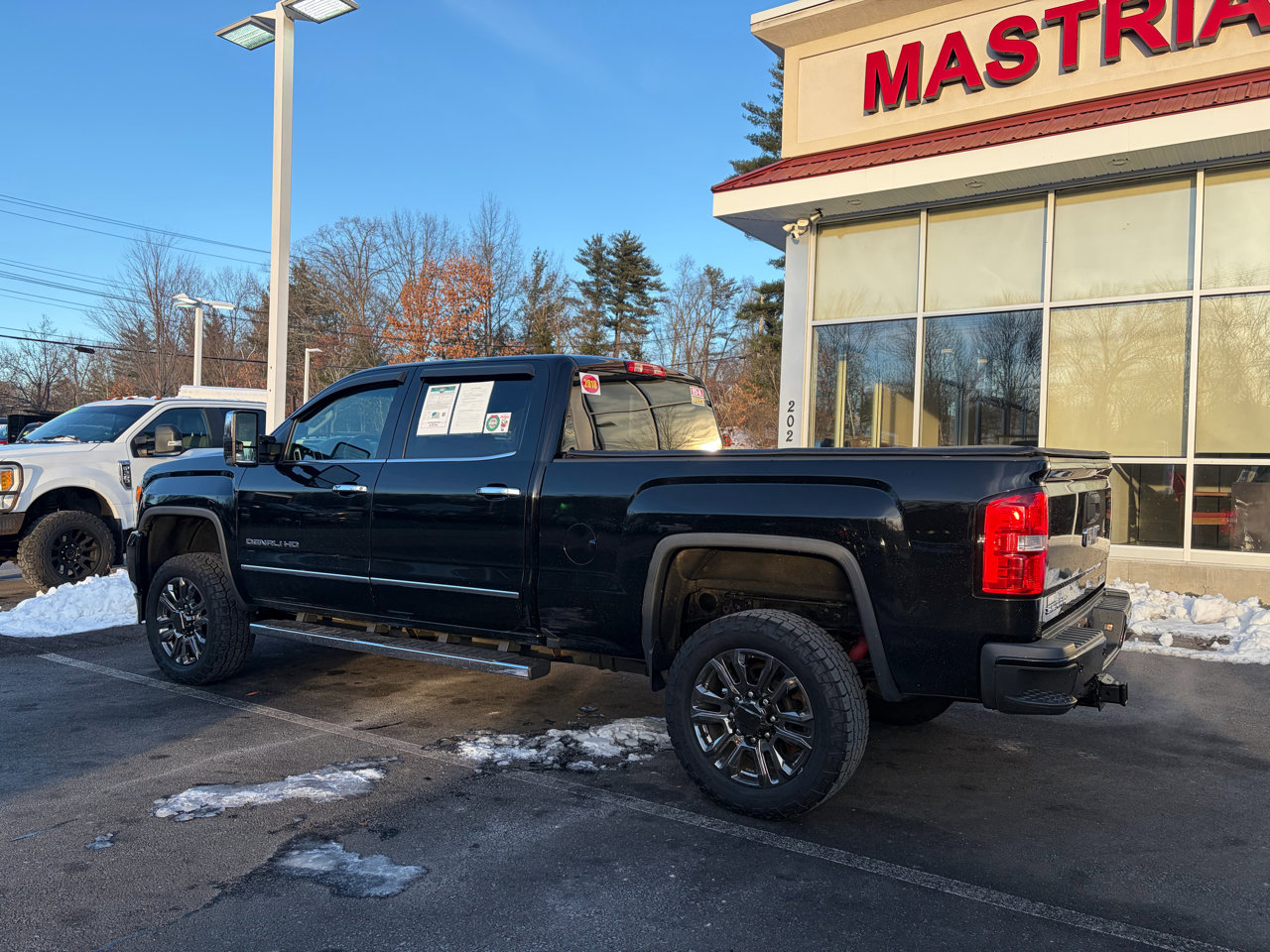 Used 2018 GMC Sierra 2500 Denali image 11