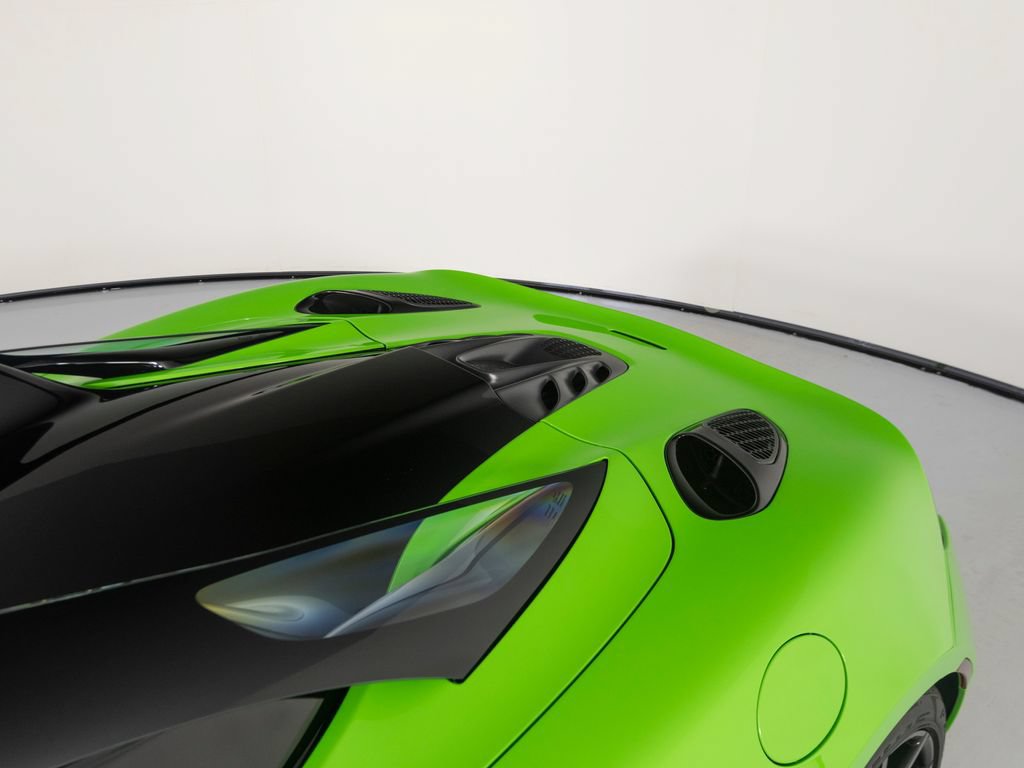 Used 2025 McLaren Artura Spider RWD image 36