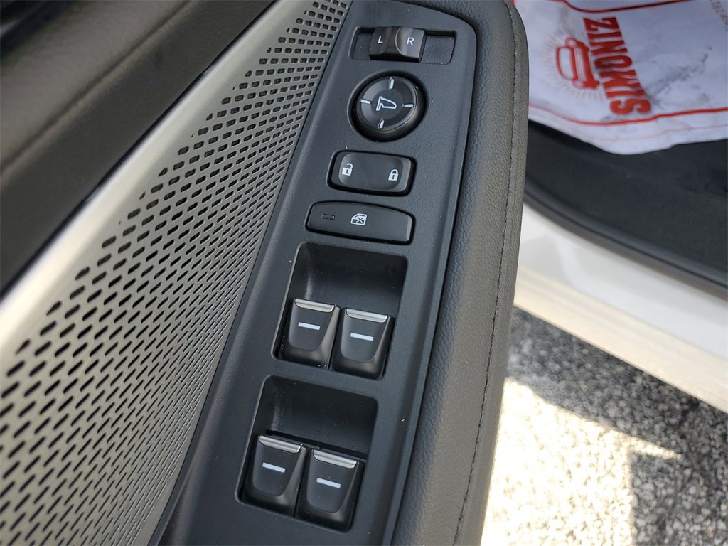 Certified 2025 Acura MDX FWD image 21