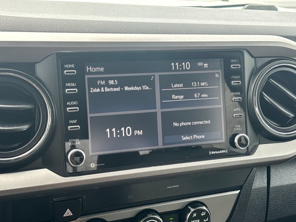 Used 2020 Toyota Tacoma SR5 AWD/4WD image 22