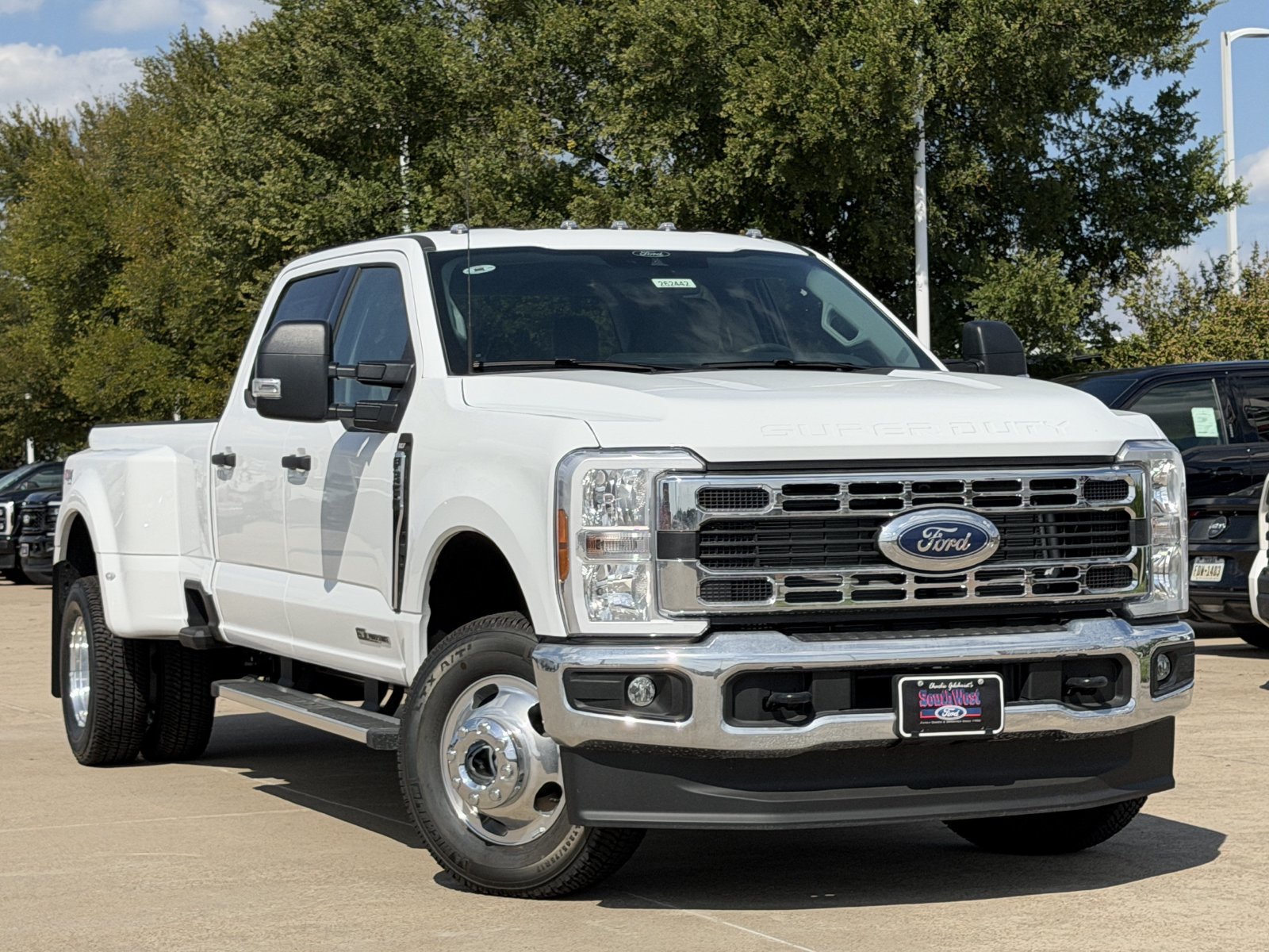 New 2026 Ford F350 XLT AWD/4WD image 2