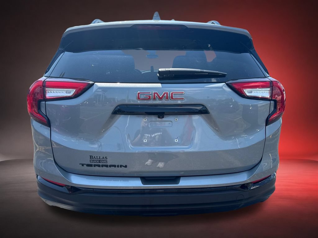 Certified 2023 GMC Terrain SLE w/ Driver Convenience Package FWD image 5