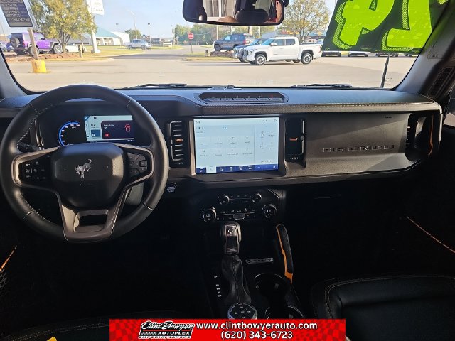 Used 2024 Ford Bronco Badlands AWD/4WD image 12