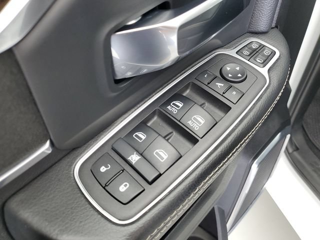 Used 2024 RAM 2500 Laramie w/ Safety Group AWD/4WD image 21