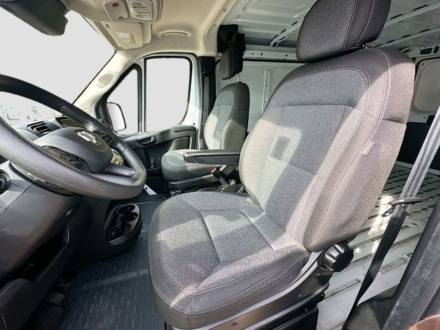 Used 2023 RAM ProMaster 2500 w/ Convenience Group image 20