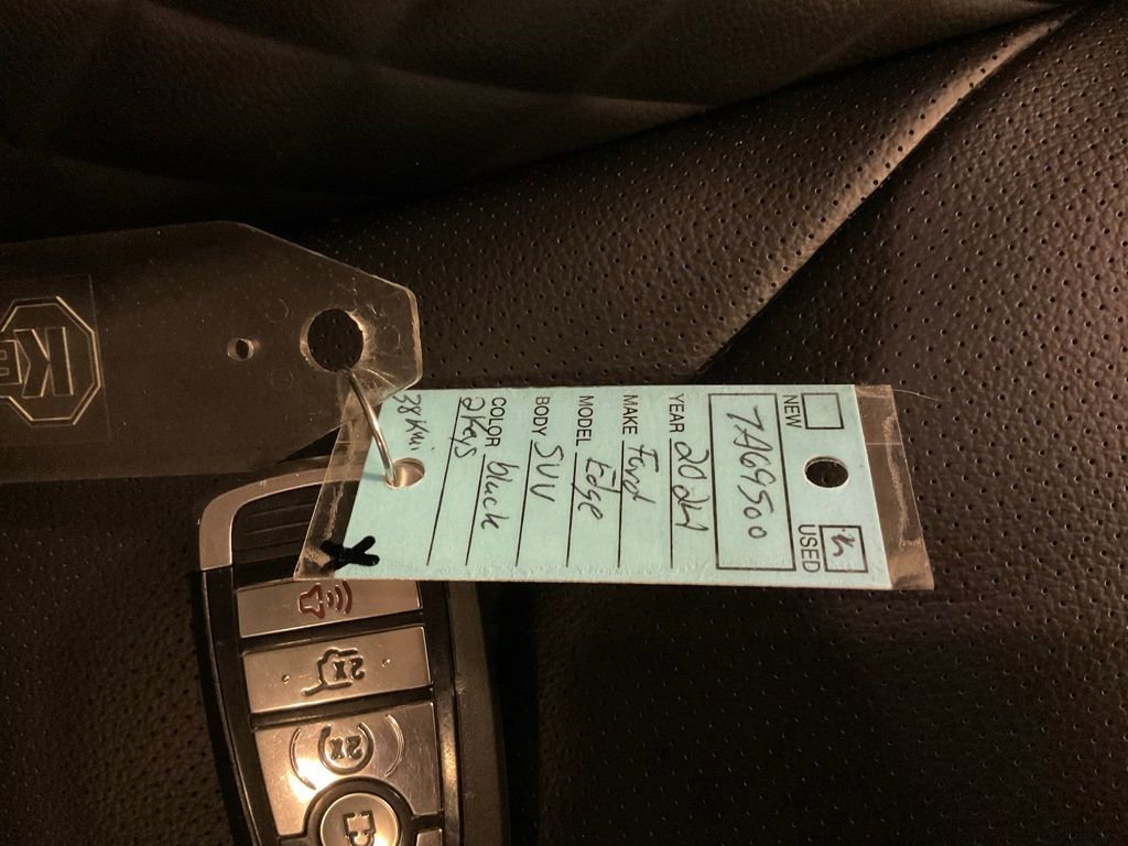 Used 2024 Ford Edge Titanium w/ Equipment Group 301A image 32