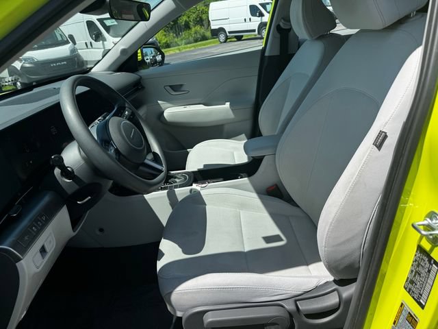 Used 2024 Hyundai Kona SE FWD image 21