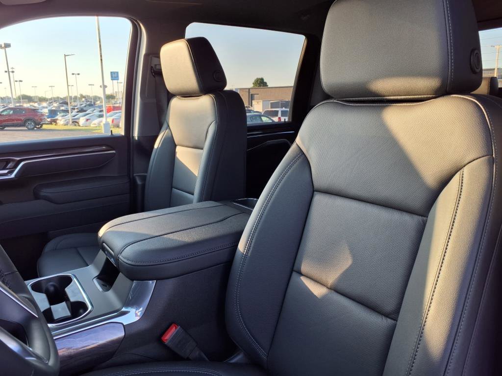 New 2025 Chevrolet Silverado 3500 LTZ w/ LTZ Plus Package image 12