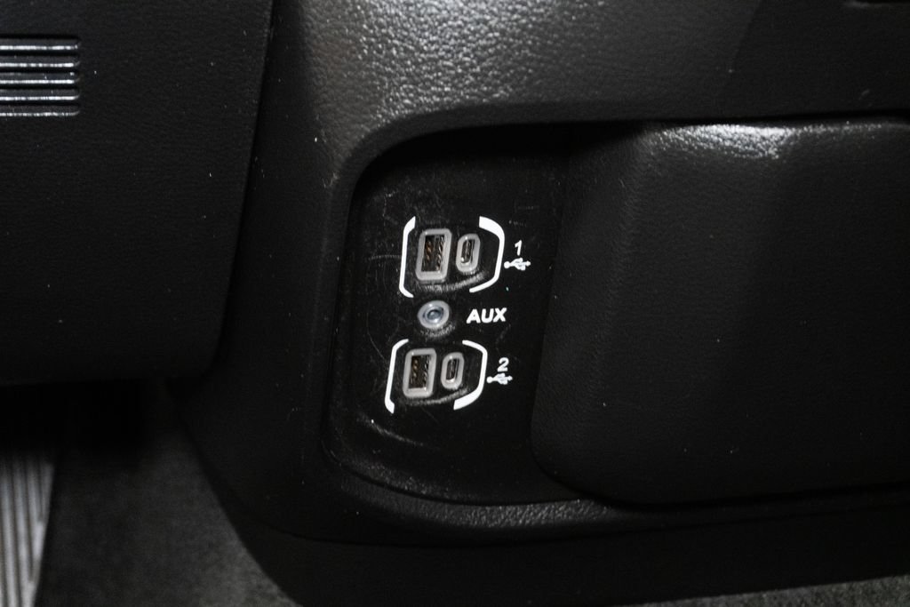 Used 2023 RAM 1500 Big Horn AWD/4WD image 25