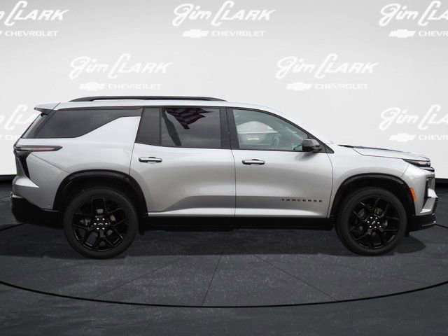 Used 2024 Chevrolet Traverse RS w/ LPO, Floor Liner Package image 26