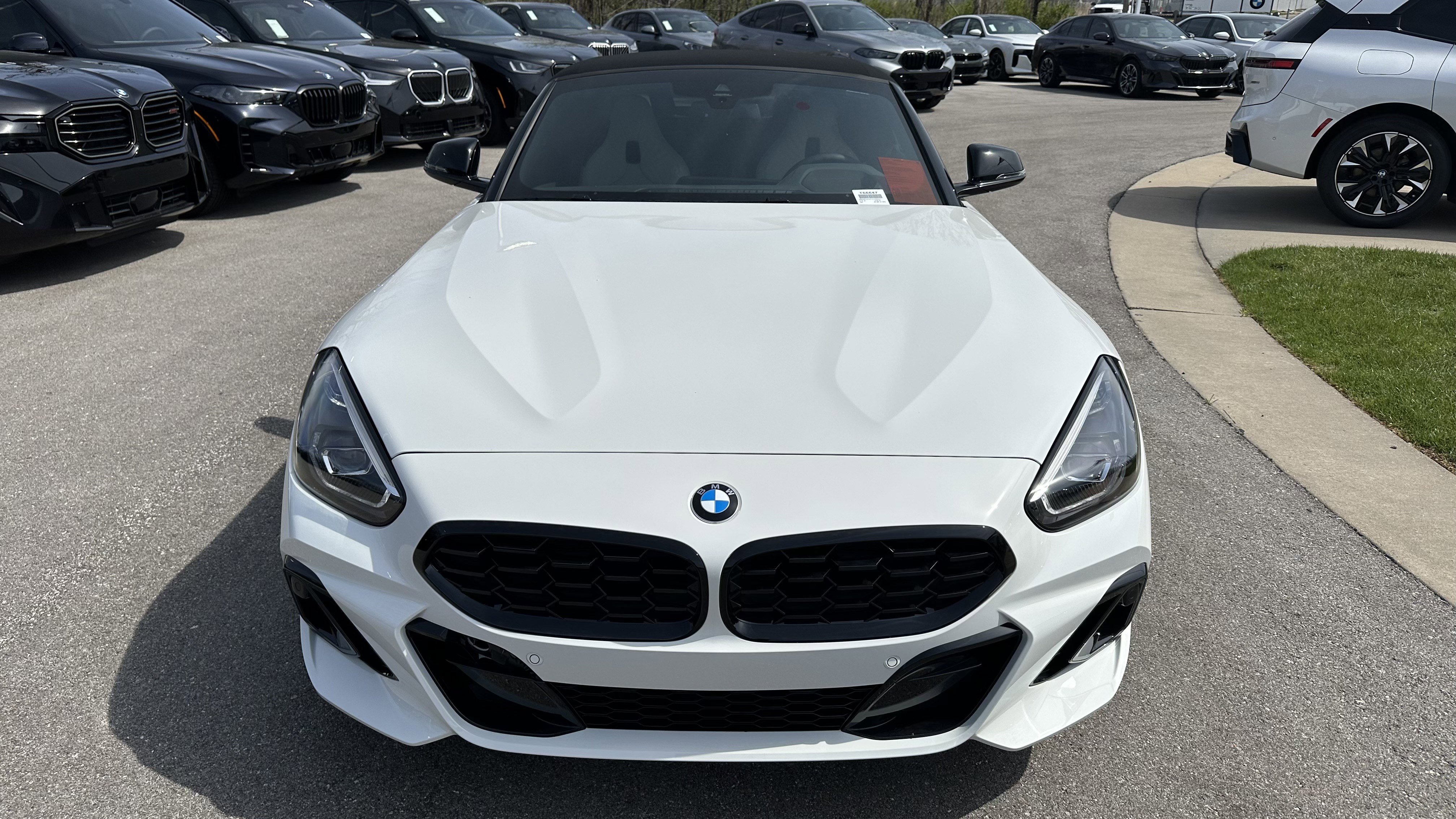 New 2026 BMW Z4 sDrive30i w/ Premium Package RWD image 3