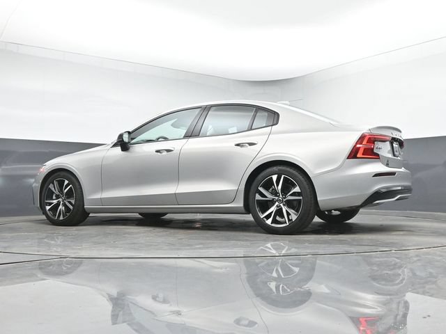 Used 2023 Volvo S60 B5 Core w/ Climate Package FWD image 37