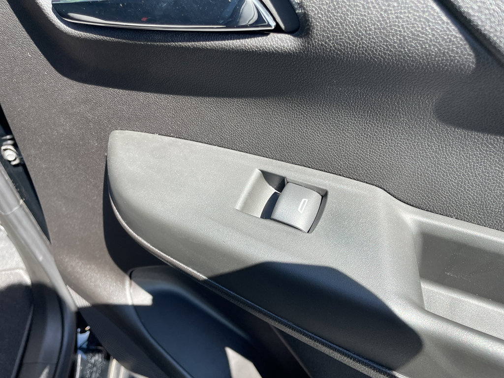 Used 2023 Chevrolet Bolt LT w/ Infotainment Package FWD image 44