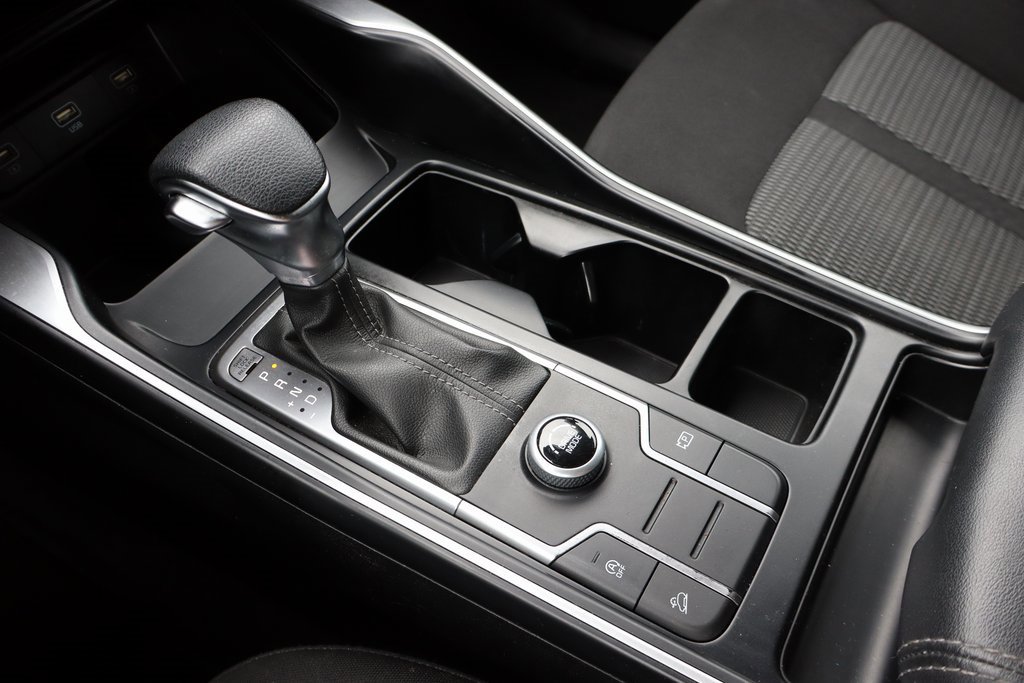 Used 2022 Kia Sorento LX image 8