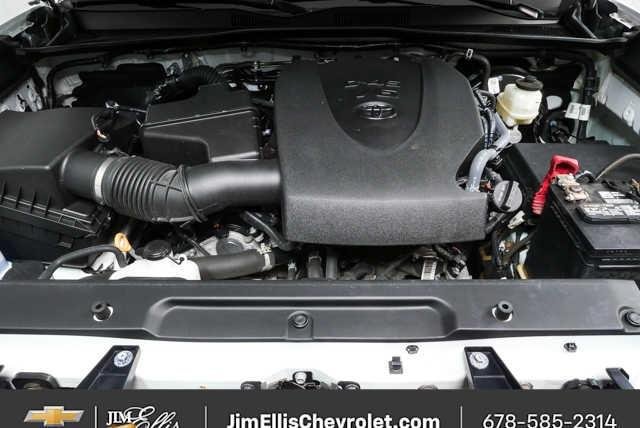 Used 2022 Toyota Tacoma TRD Sport w/ Technology Package AWD/4WD image 29