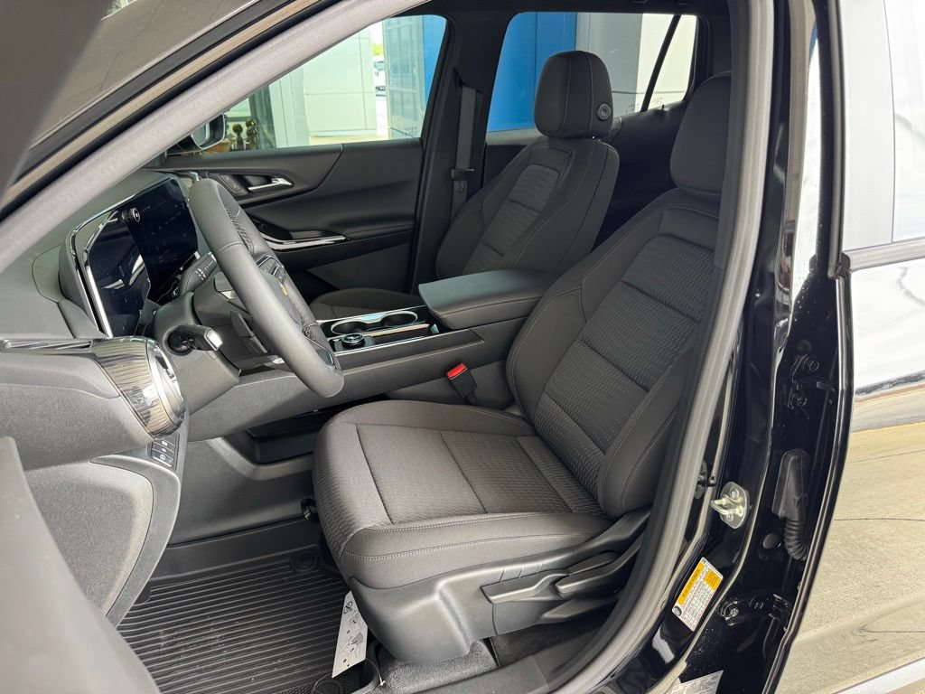 New 2026 Chevrolet Equinox LT FWD image 16