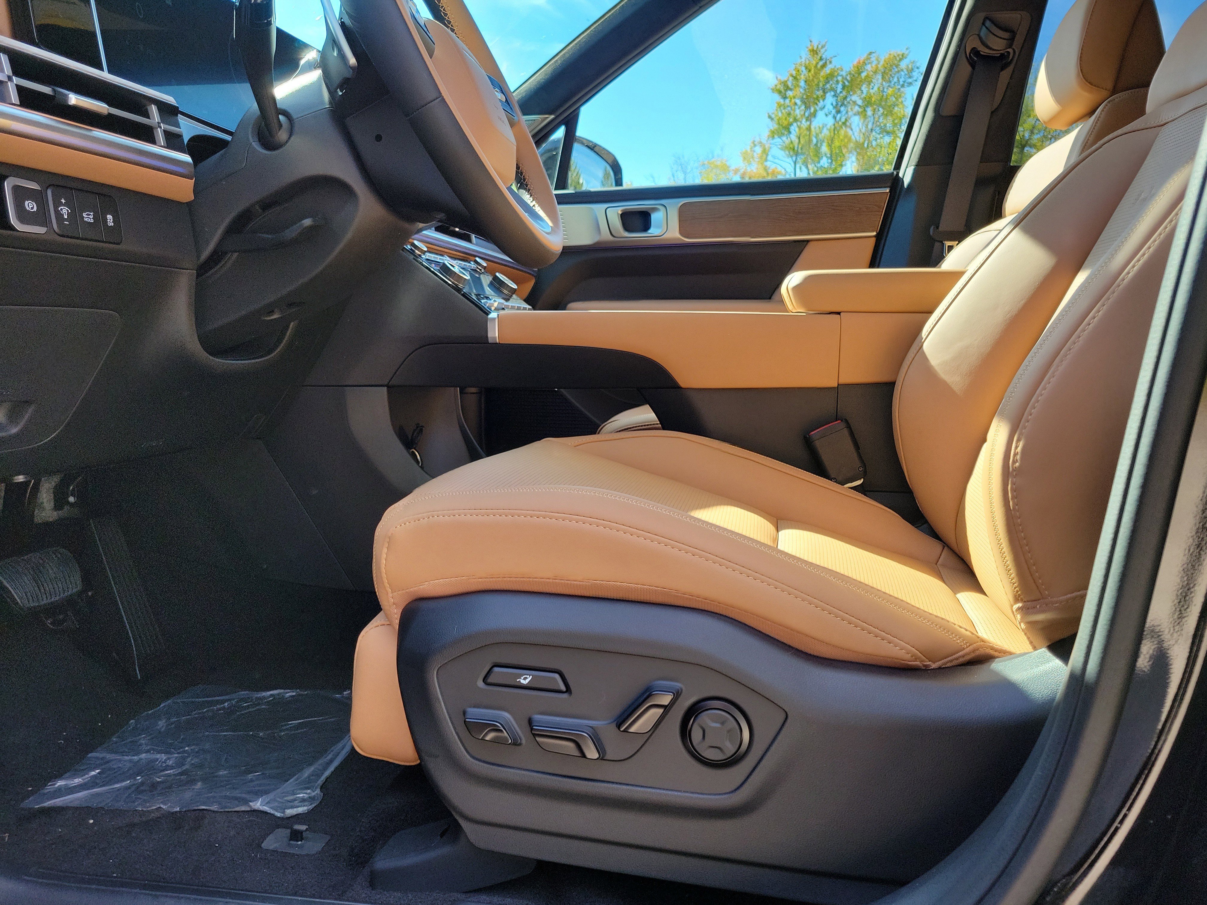 New 2026 Hyundai Santa Fe Calligraphy w/ Tow & Go Package image 16