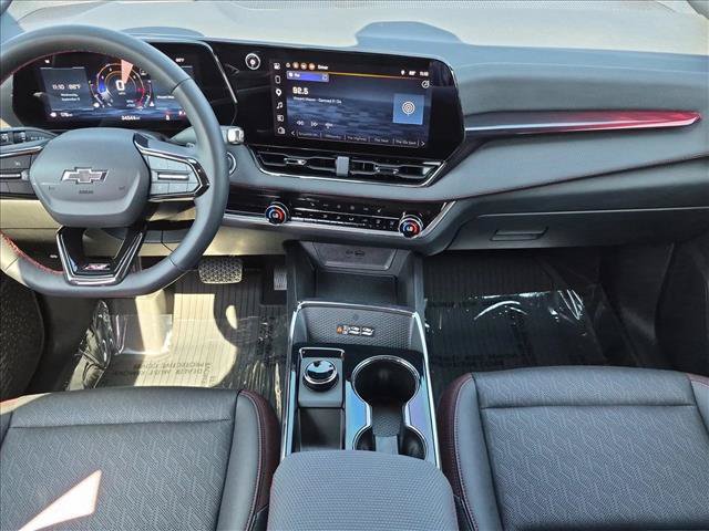 Used 2025 Chevrolet Equinox RS w/ Safety and Technology Package FWD image 16