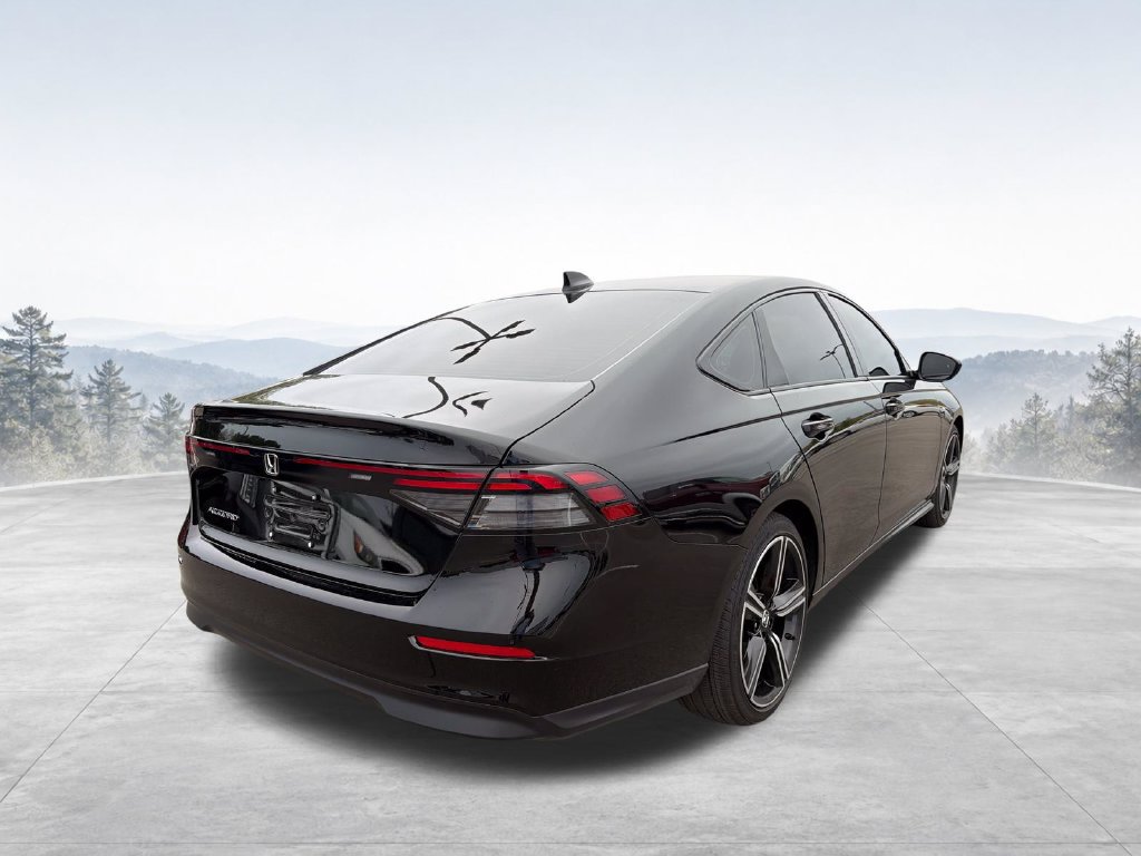 Used 2026 Honda Accord SE image 9
